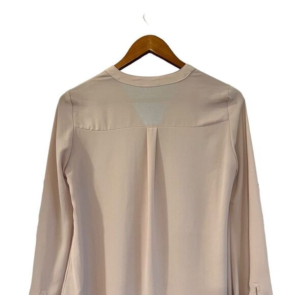 3 for $30! Express pink chiffon blouse - Picture 8 of 9